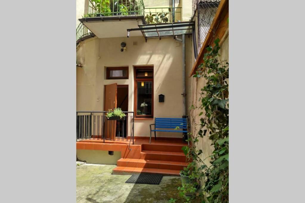Supercute Mini House In The Center Apartment Krakow Luaran gambar